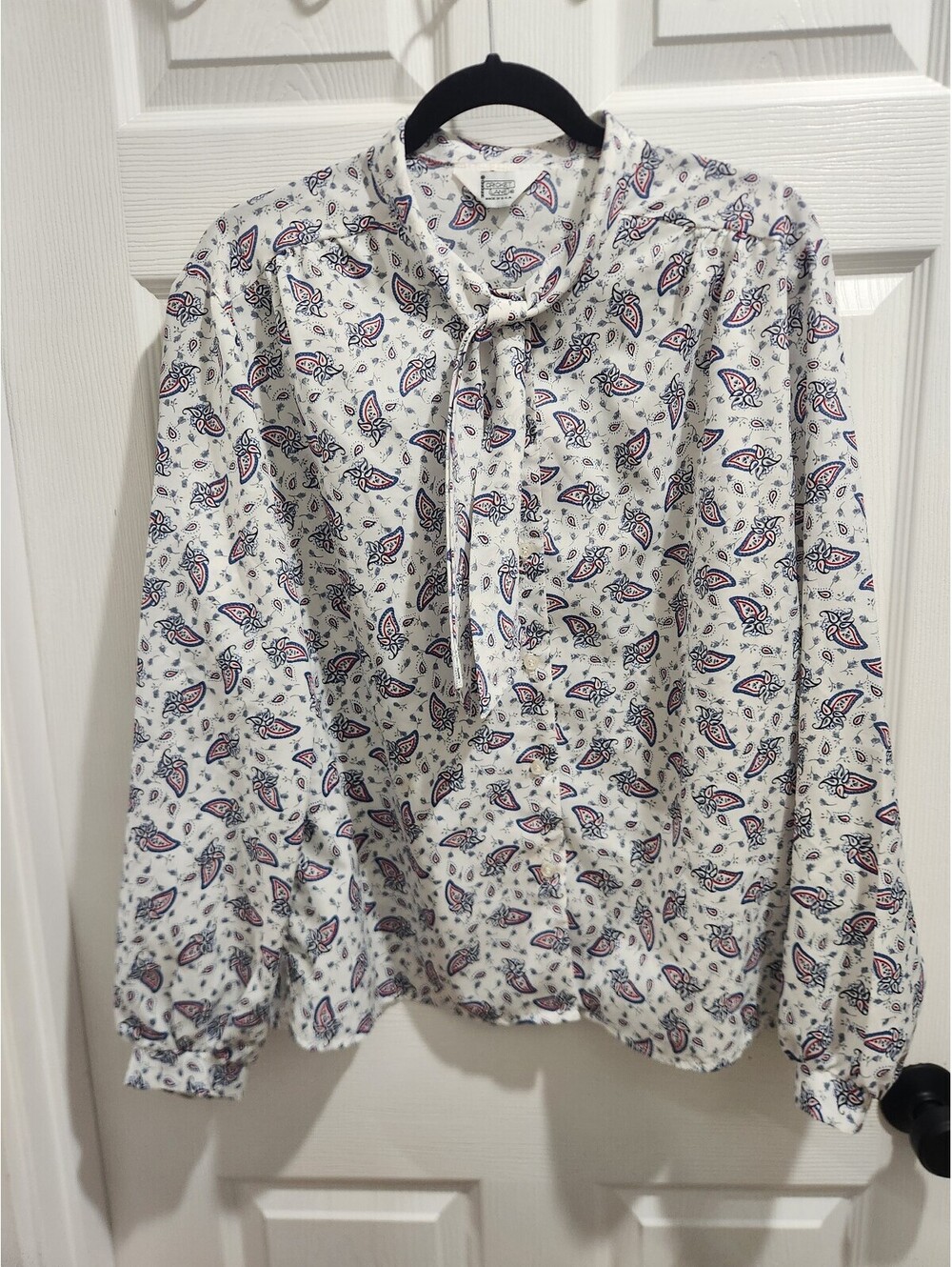 Cricket Lane white paisley button up shirt